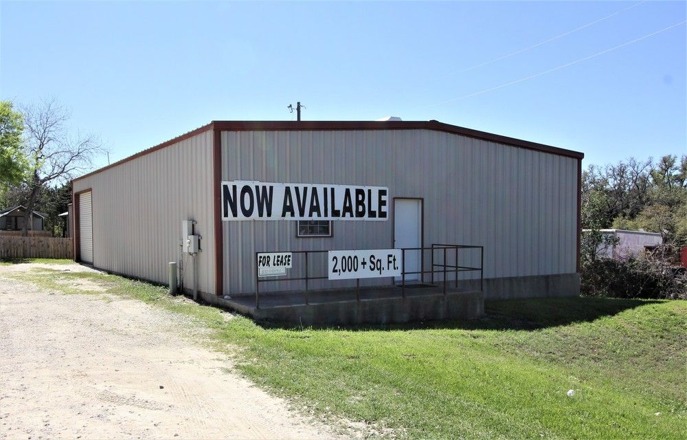 Income Producing Property IH-10 Frontage: 38 FM 289, Comfort, TX 78013